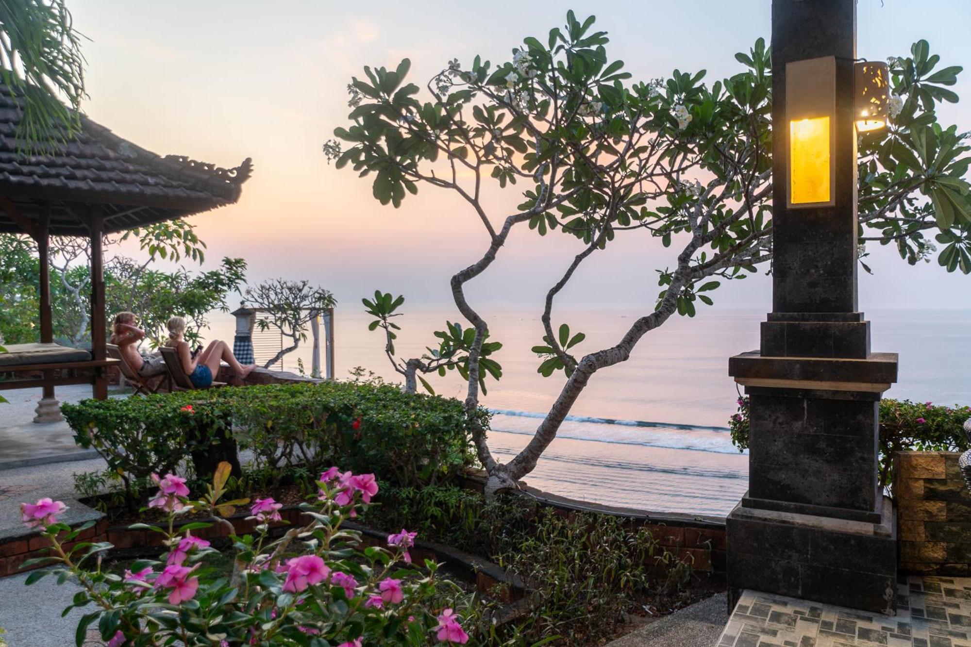 Kembang Kuning Otel Uluwatu Dış mekan fotoğraf